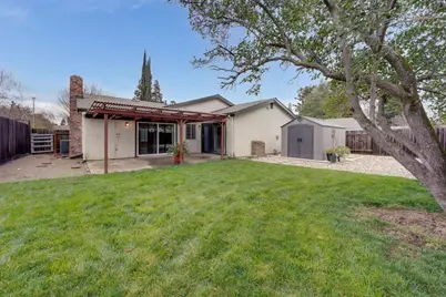 7074 Lynnetree Way, Citrus Heights, CA 95610 - Photo 15