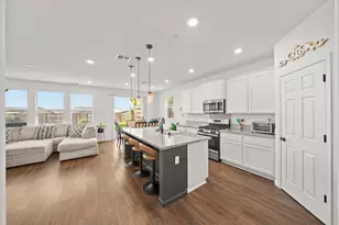 2746 Coronado Ln, Lincoln, CA 95648 - Photo 11