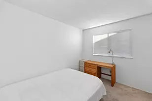 4928 Earlcort Cir, Sacramento, CA 95842 - Photo 15