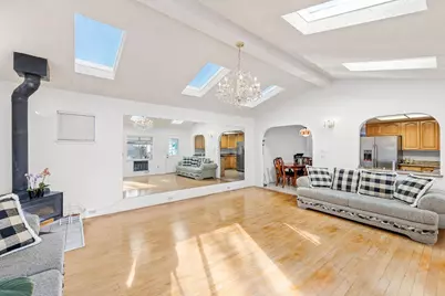 4928 Earlcort Circle, Sacramento, CA 95842 - Photo 9