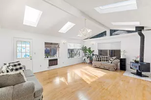 4928 Earlcort Cir, Sacramento, CA 95842 - Photo 7