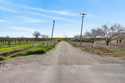 304 Silva Avenue, Marysville, CA 95901 - Photo 17