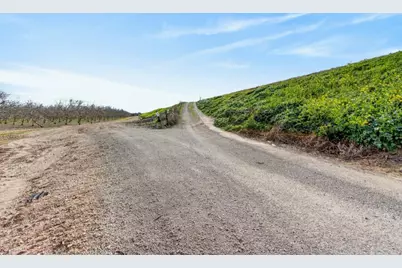 304 Silva Avenue, Marysville, CA 95901 - Photo 15