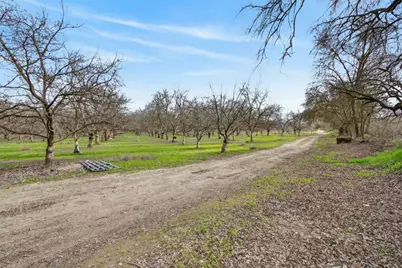 304 Silva Avenue, Marysville, CA 95901 - Photo 7