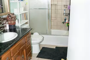 4633 Lippi Pkwy, Sacramento, CA 95823 - Photo 29