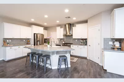 906 Landsdale Court, El Dorado Hills, CA 95762 - Photo 19