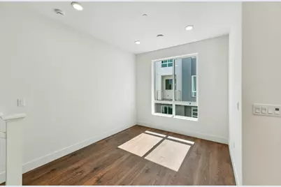 1810 Loft Walk, Sacramento, CA 95816 - Photo 21