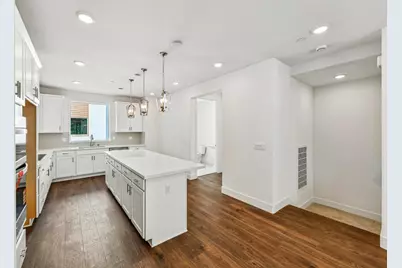 1810 Loft Walk, Sacramento, CA 95816 - Photo 11