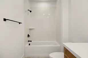 1808 Loft Walk, Sacramento, CA 95816 - Photo 43