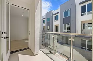 1808 Loft Walk, Sacramento, CA 95816 - Photo 25