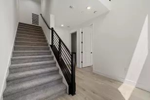 1802 Loft Walk, Sacramento, CA 95816 - Photo 9