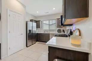 535 Sandtrap Ln, Lemoore, CA 93245 - Photo 11