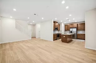 14545 Southpointe Dr, Folsom, CA 95630 - Photo 7