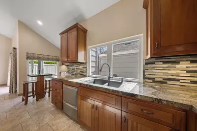 2860 Sherwood Avenue #B, Modesto, CA 95350 - Photo 9