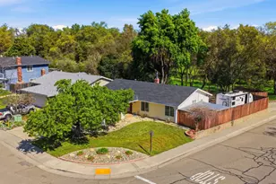 7000 Sunburst Way, Citrus Heights, CA 95621 - Photo 19