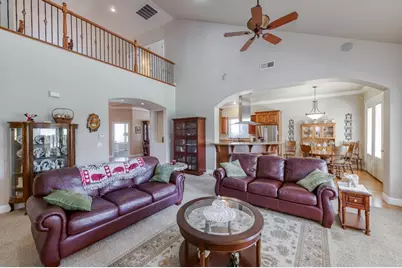 6125 Del Monte Court, Chowchilla, CA 93610 - Photo 9