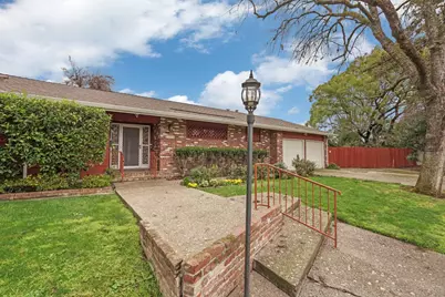 2754 Country Club Court, Stockton, CA 95204 - Photo 5