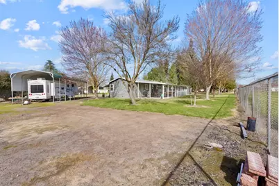 9900 4th Street, Delhi, CA 95315 - Photo 23