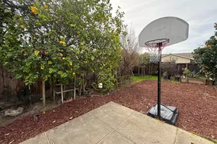 5585 Fernwood Dr, Newark, CA 94560 - Photo 29