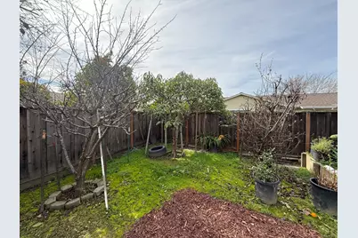 5585 Fernwood Drive, Newark, CA 94560 - Photo 45
