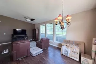 2055 Candlelight Dr, Somerset, CA 95684 - Photo 13