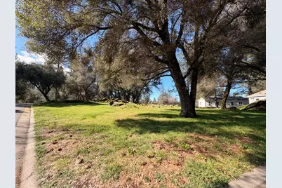 2055 Candlelight Drive, Somerset, CA 95684 - Photo 33