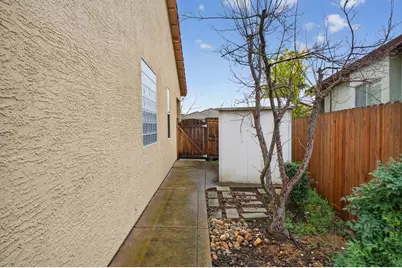7971 Kelvedon Way, Sacramento, CA 95829 - Photo 43