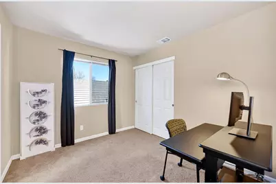 9122 Bungalow Way, Elk Grove, CA 95758 - Photo 31