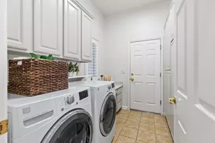 240 Clearview Ct, Roseville, CA 95747 - Photo 35