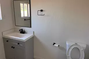 327 Hosmer Ave, Modesto, CA 95351 - Photo 13