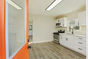 327 Hosmer Ave, Modesto, CA 95351 - Photo 19