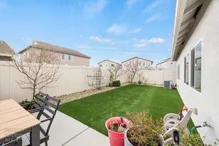 1216 Aspenparke Wy, Sacramento, CA 95834 - Photo 37