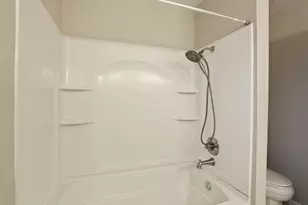 1633 Amanda Ct, Stockton, CA 95209 - Photo 29