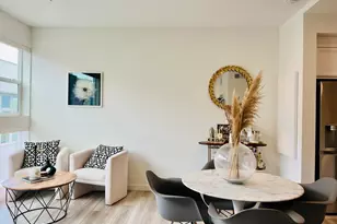 2431 Cleat Ln, Sacramento, CA 95818 - Photo 15