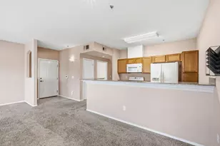 4200 E Commerce Way, Sacramento, CA 95834 - Photo 3