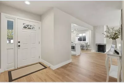 905 Oak Ridge Drive, Roseville, CA 95661 - Photo 3