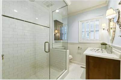 1058 Perkins Way, Sacramento, CA 95818 - Photo 19