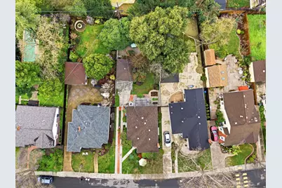 1058 Perkins Way, Sacramento, CA 95818 - Photo 43