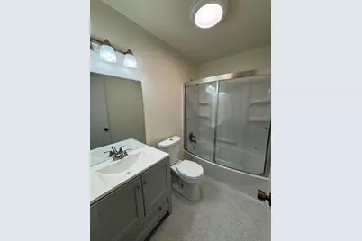 817 E Orangeburg Avenue #5, Modesto, CA 95350 - Photo 13