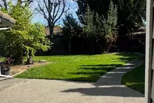 6815 Antigua Way, Sacramento, CA 95831 - Photo 5