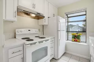 8185 Essen Way, Sacramento, CA 95823 - Photo 29