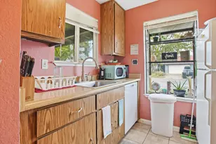 8185 Essen Way, Sacramento, CA 95823 - Photo 31