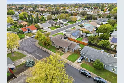 8185 Essen Way, Sacramento, CA 95823 - Photo 49