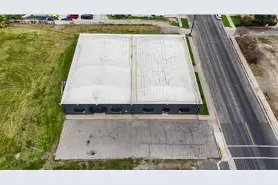 1505 W 18th Street, Merced, CA 95340 - Photo 3