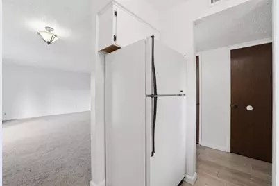 2950 Marconi Avenue #206, Sacramento, CA 95821 - Photo 13