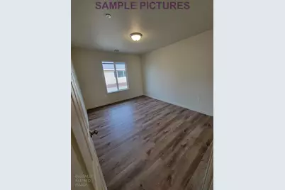 467 E Alameda Street, Manteca, CA 95336 - Photo 11