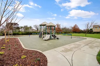 9681 Pilliteri Court, Elk Grove, CA 95757 - Photo 55