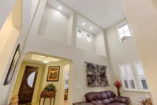 9681 Pilliteri Ct, Elk Grove, CA 95757 - Photo 13