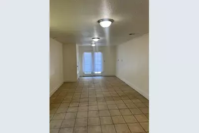 727 S Sinclair Avenue, Stockton, CA 95215 - Photo 11