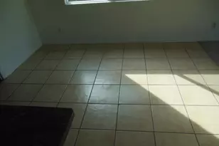 2446 Golden Bear Cir, Stockton, CA 95209 - Photo 5